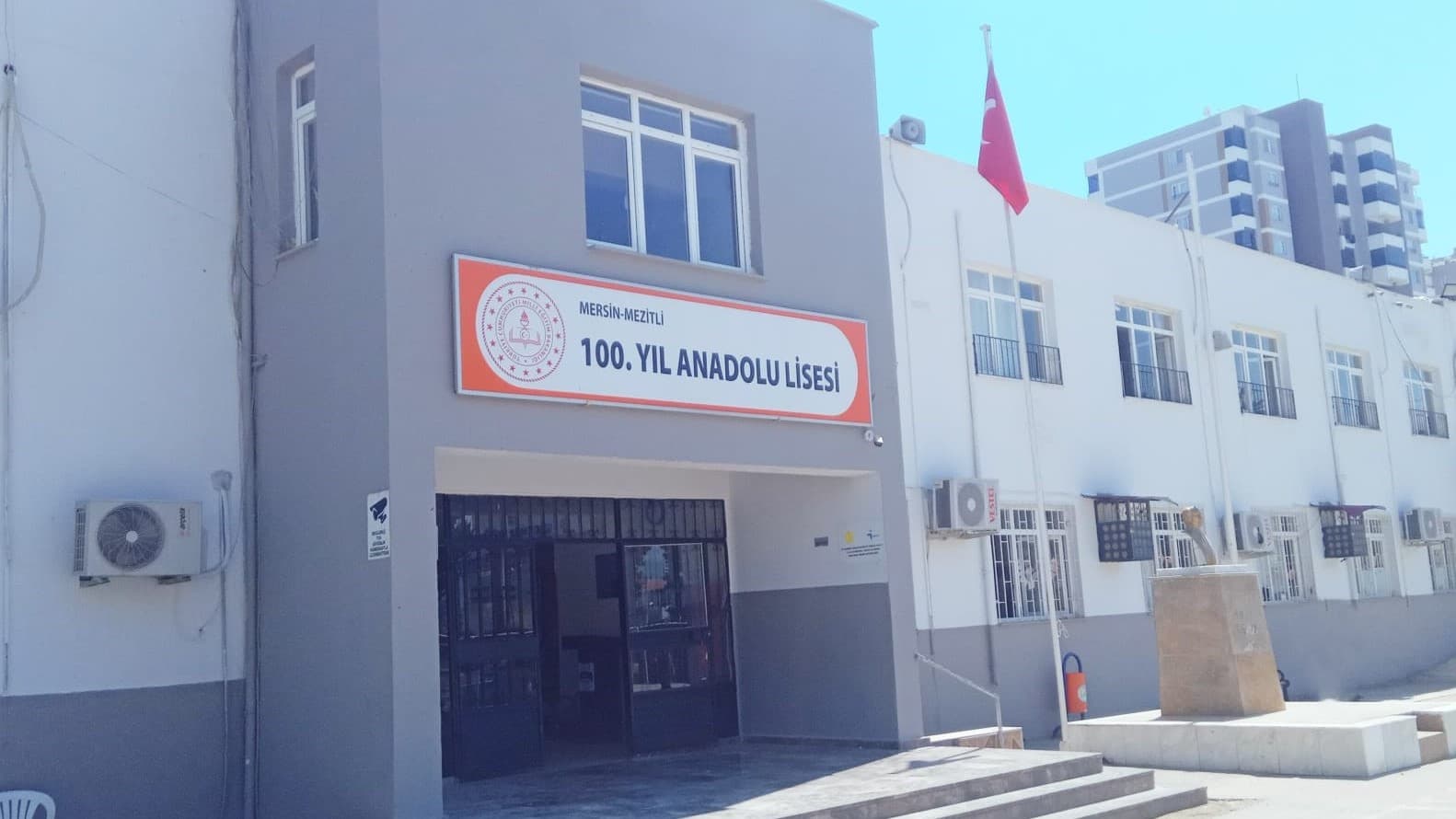 100. Yıl Anadolu Lisesi