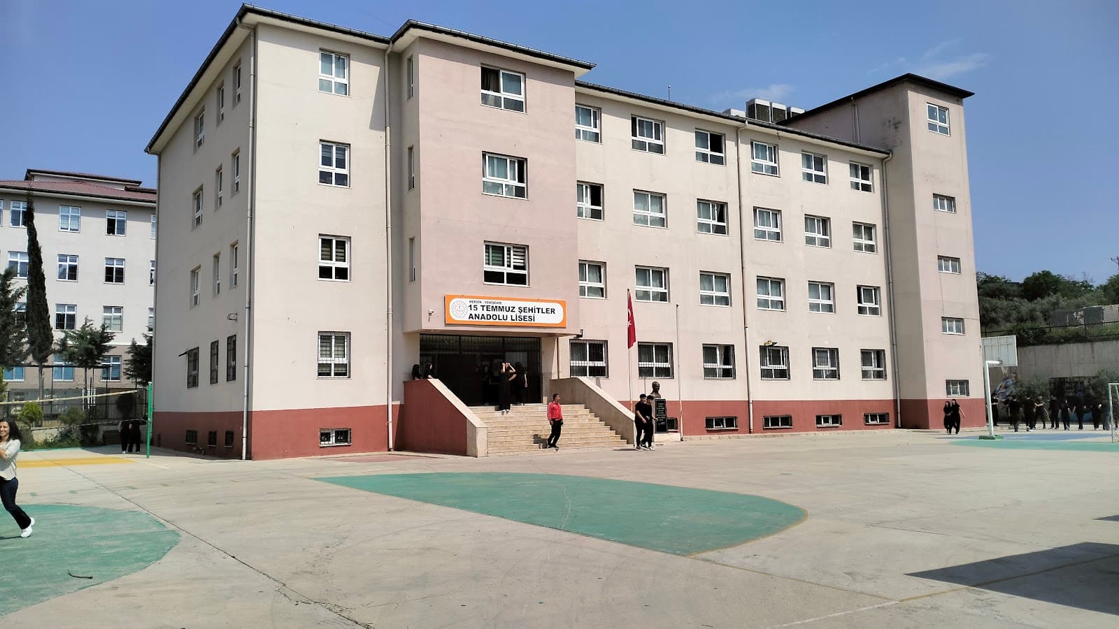 15 Temmuz Şehitler Anadolu Lisesi