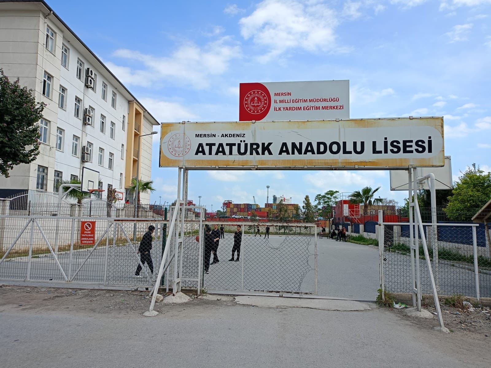 Atatürk Anadolu Lisesi