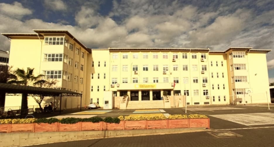 Fatma Aliye Mesleki ve Teknik Anadolu Lisesi