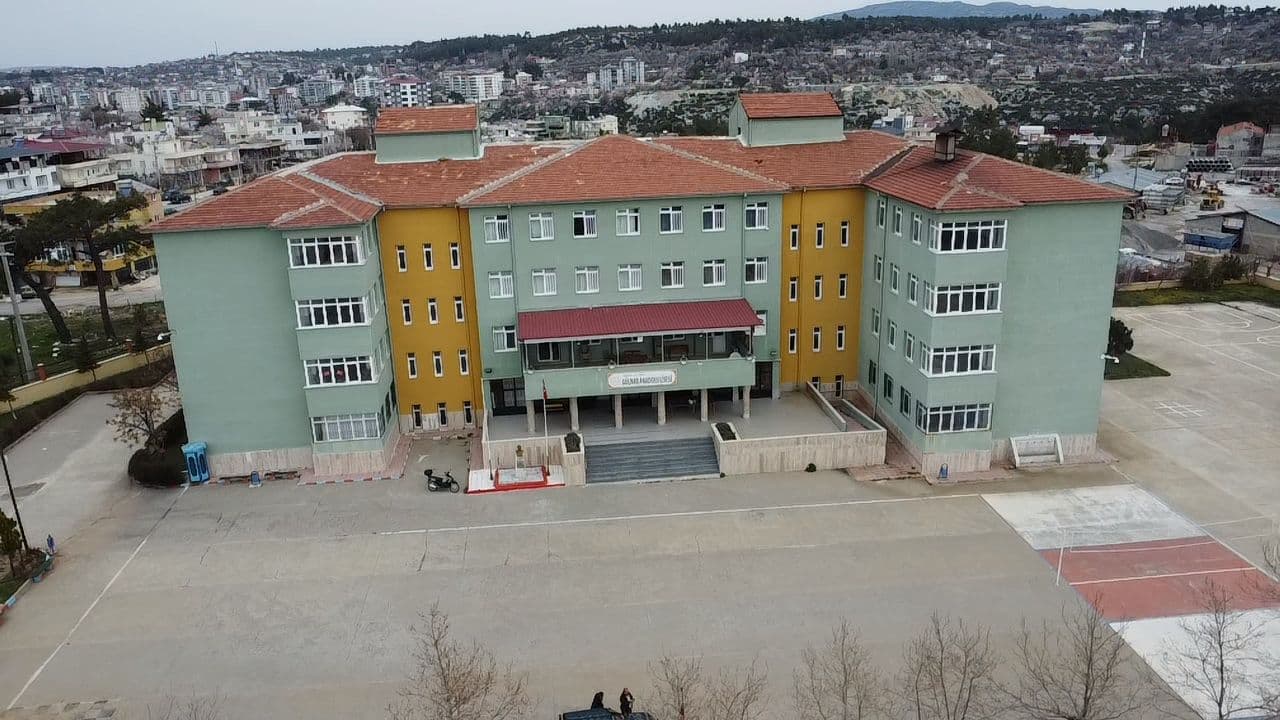 Gülnar Anadolu Lisesi