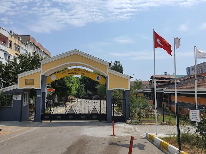 Mersin Mesleki ve Teknik Anadolu Lisesi