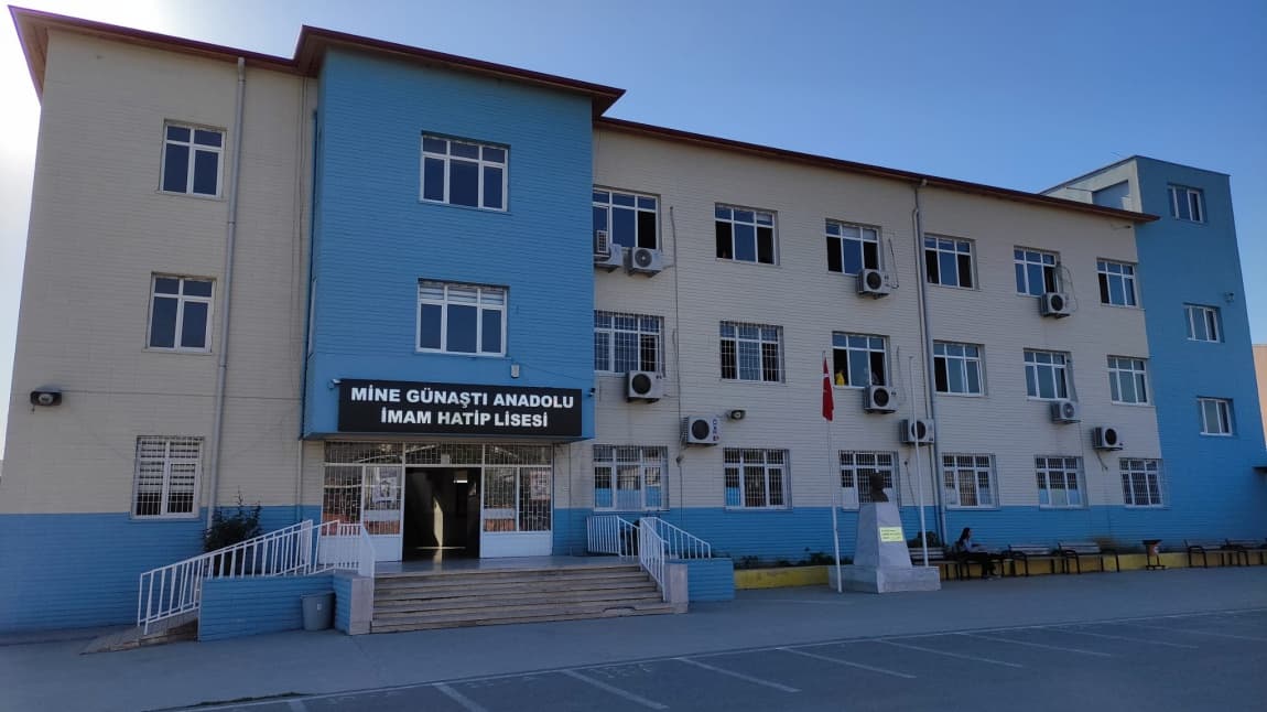Mine Günaştı Anadolu İmam Hatip Lisesi