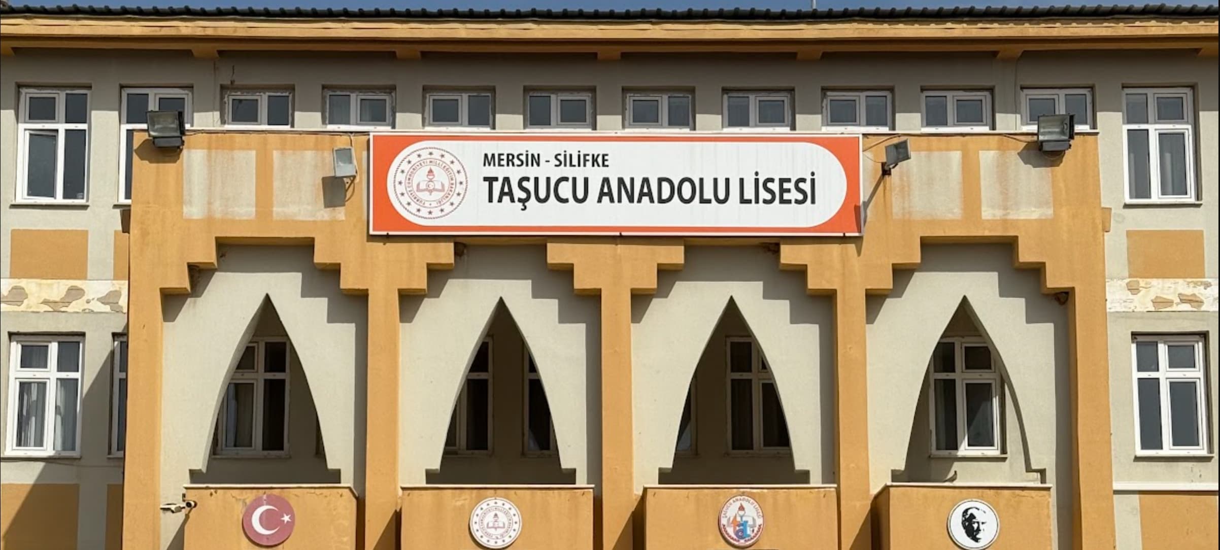 Taşucu Anadolu Lisesi