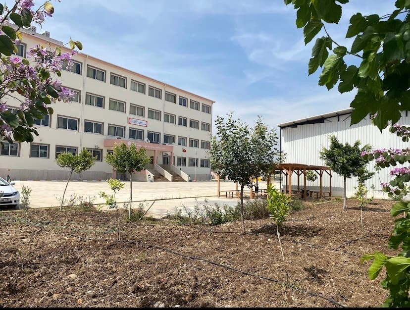 Toroslar Mimar Sinan Mesleki ve Teknik Anadolu Lisesi